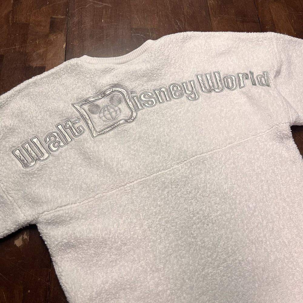 Walt Disney World Parks Spirit Jersey Adult White Fleece Sweater‎ Size XS
